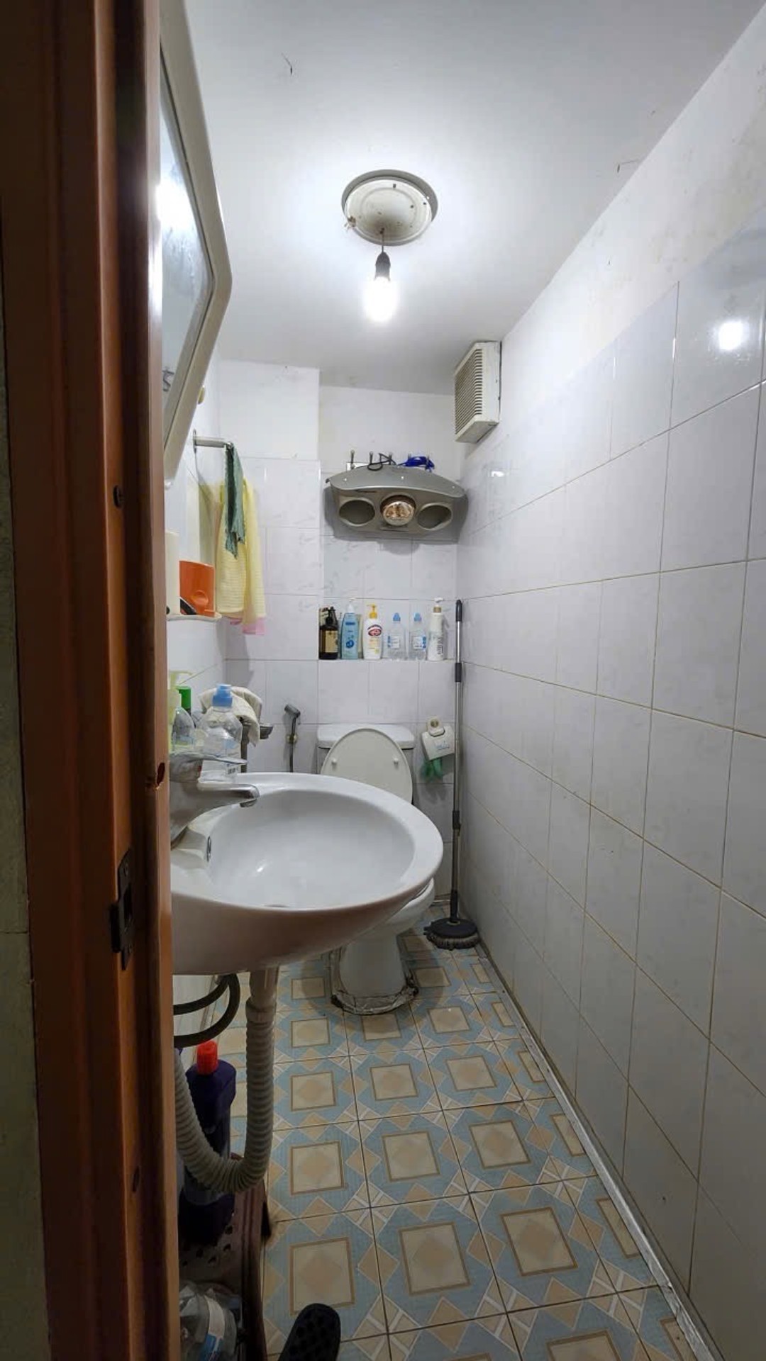 Bán nhà Trịnh Đình Cửu - diện tích 20m2 4 tầng - ô tô - giá 6,9 tỷ