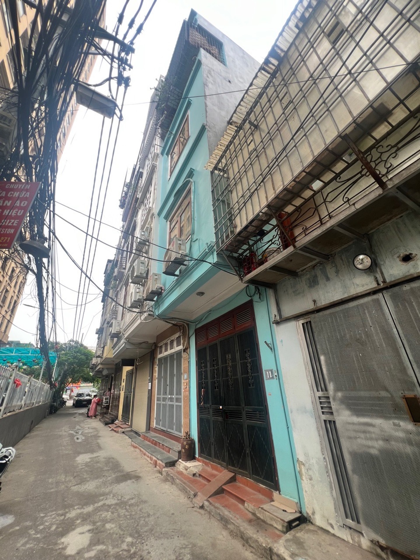 Bán nhà Trịnh Đình Cửu - diện tích 20m2 4 tầng - ô tô - giá 6,9 tỷ