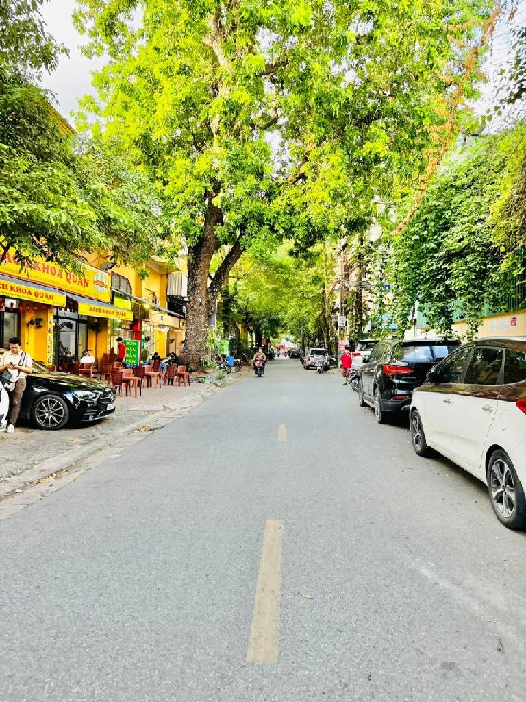 Bán nhà Lê Thanh Nghị - diện tích 38m2 6 tầng - Lô góc, 2 thoáng - giá 12 tỷ