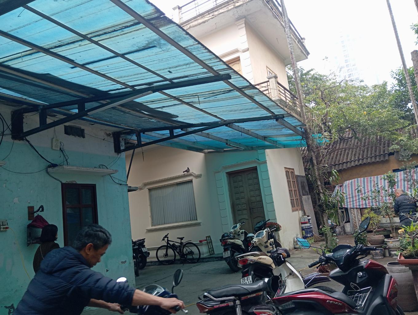 Bán nhà Tam Trinh - diện tích 311m2 2 tầng - đất nở hậu - giá 65 tỷ