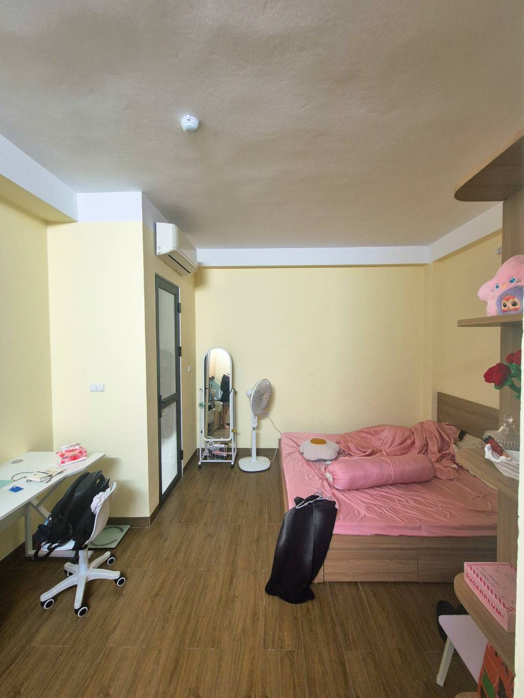 Bán nhà Vĩnh Tuy - diện tích 63m2 7 tầng - Lô góc 2 mặt thoáng - giá 29,9 tỷ