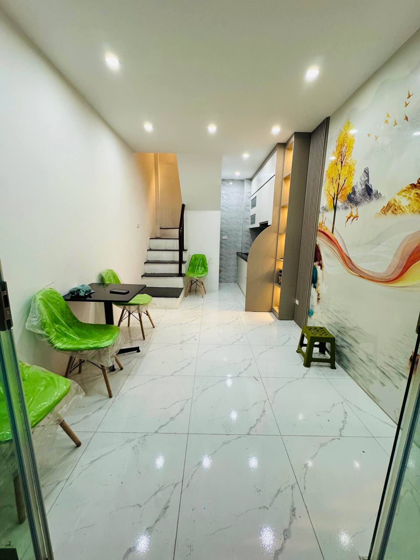 Bán nhà Lĩnh Nam - diện tích 22m2 4 tầng - Nhà đẹp full nội thất - giá 3,4 tỷ