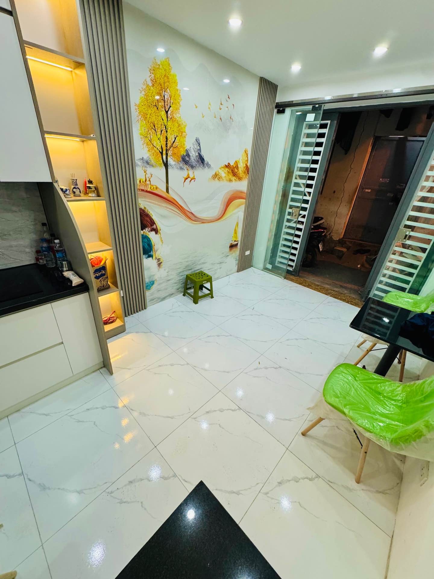 Bán nhà Lĩnh Nam - diện tích 22m2 4 tầng - Nhà đẹp full nội thất - giá 3,4 tỷ