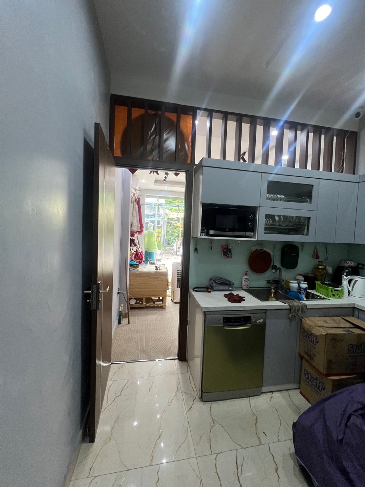 Bán nhà Phố 8/3 - diện tích 36m2 4 tầng - Mặt phố kinh doanh - giá 10,6 tỷ