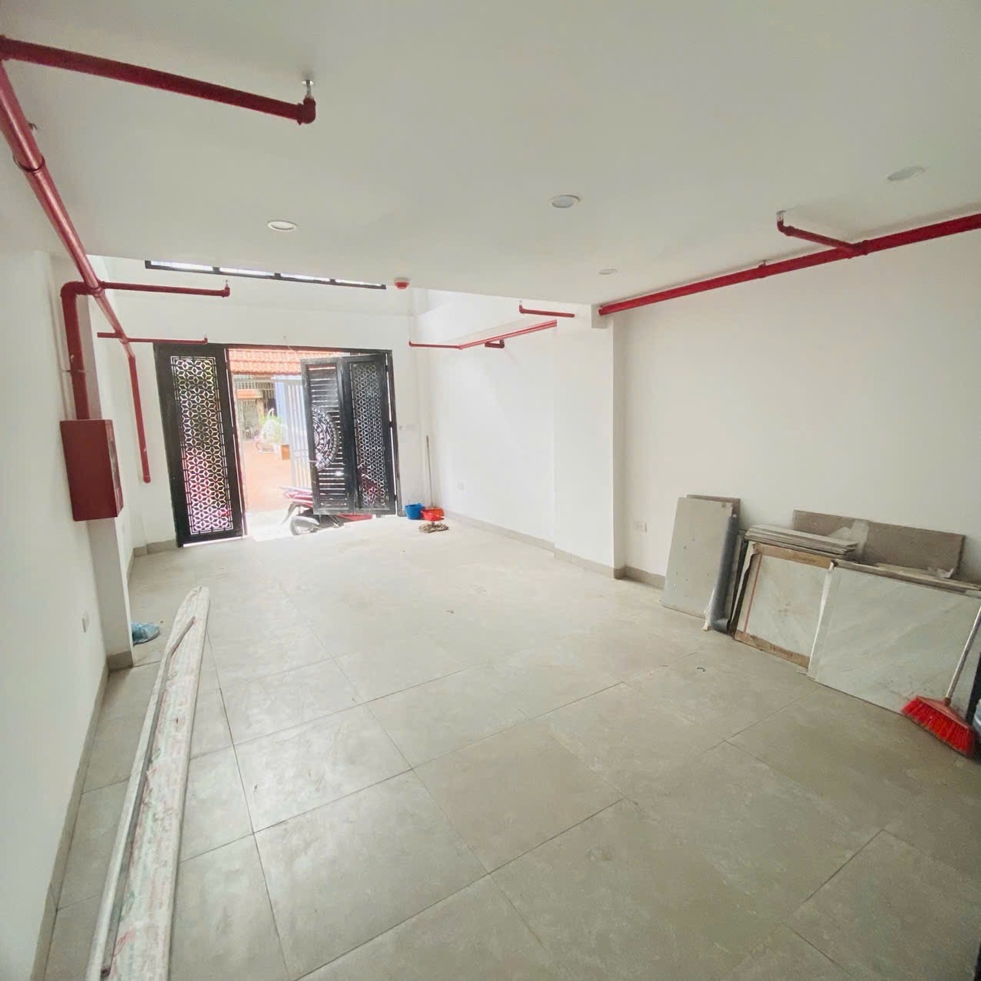 Bán nhà Hoàng Mai - diện tích 62m2 7 tầng - Ô tô đỗ cửa - giá 22,8 tỷ