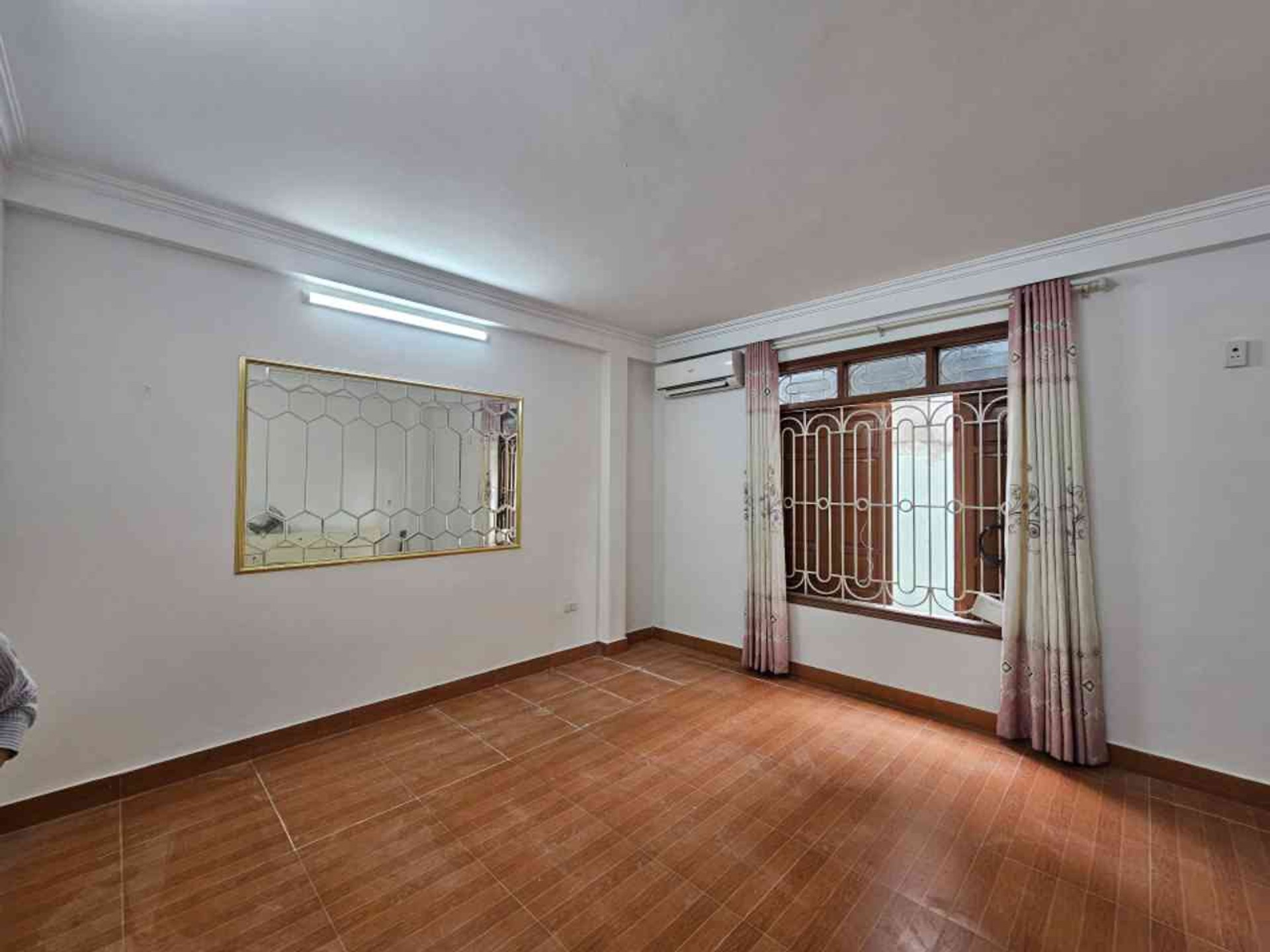 Bán nhà Vĩnh Hưng - diện tích 27m2 4 tầng - gần ô tô - giá 7,5 tỷ