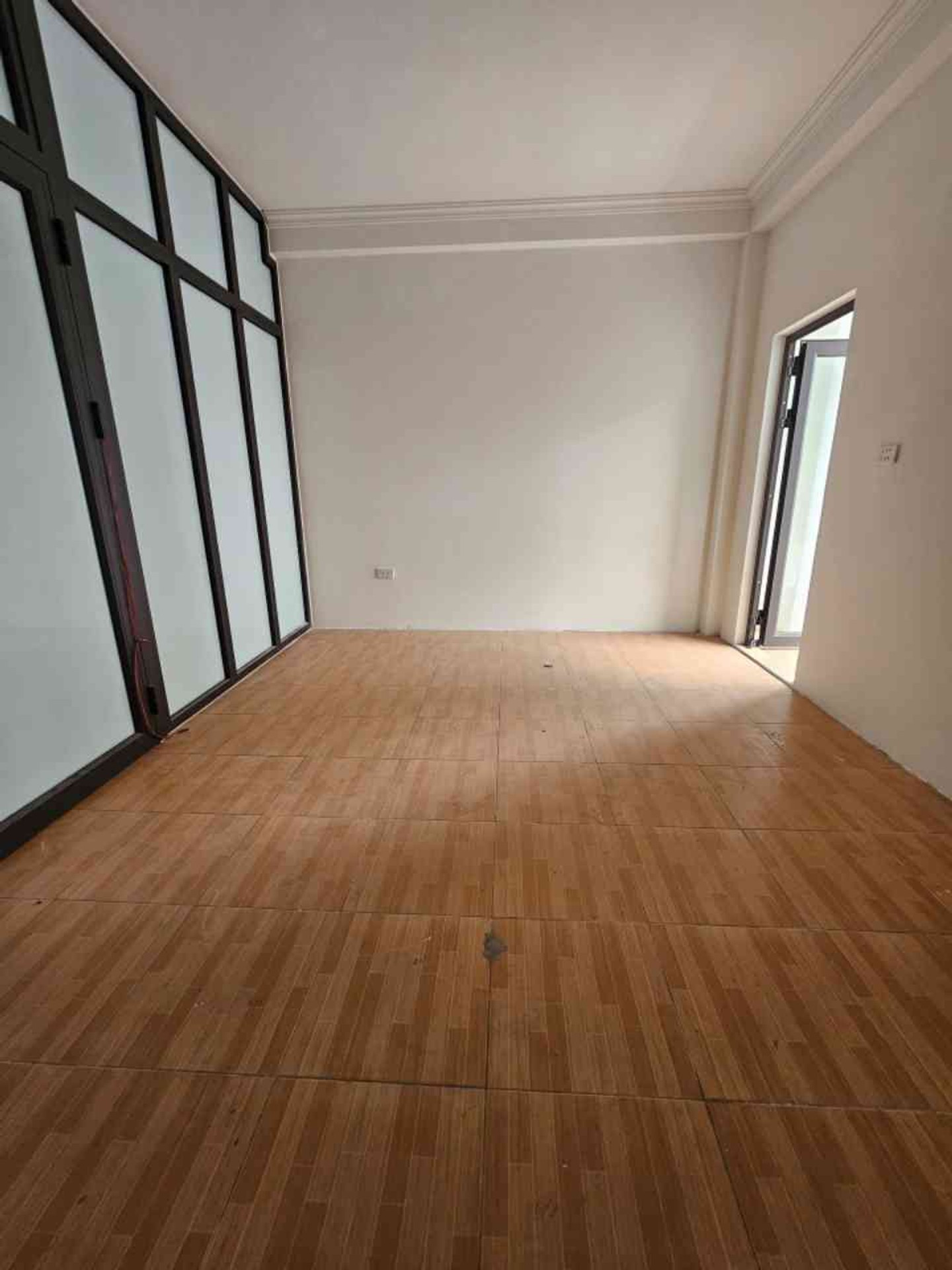Bán nhà Vĩnh Hưng - diện tích 27m2 4 tầng - gần ô tô - giá 7,5 tỷ