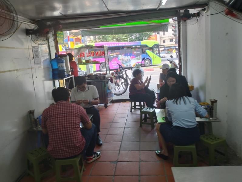 Bán nhà Trần Khát Chân - diện tích 95m2 2 tầng - Mặt phố trung tâm - giá 40 tỷ