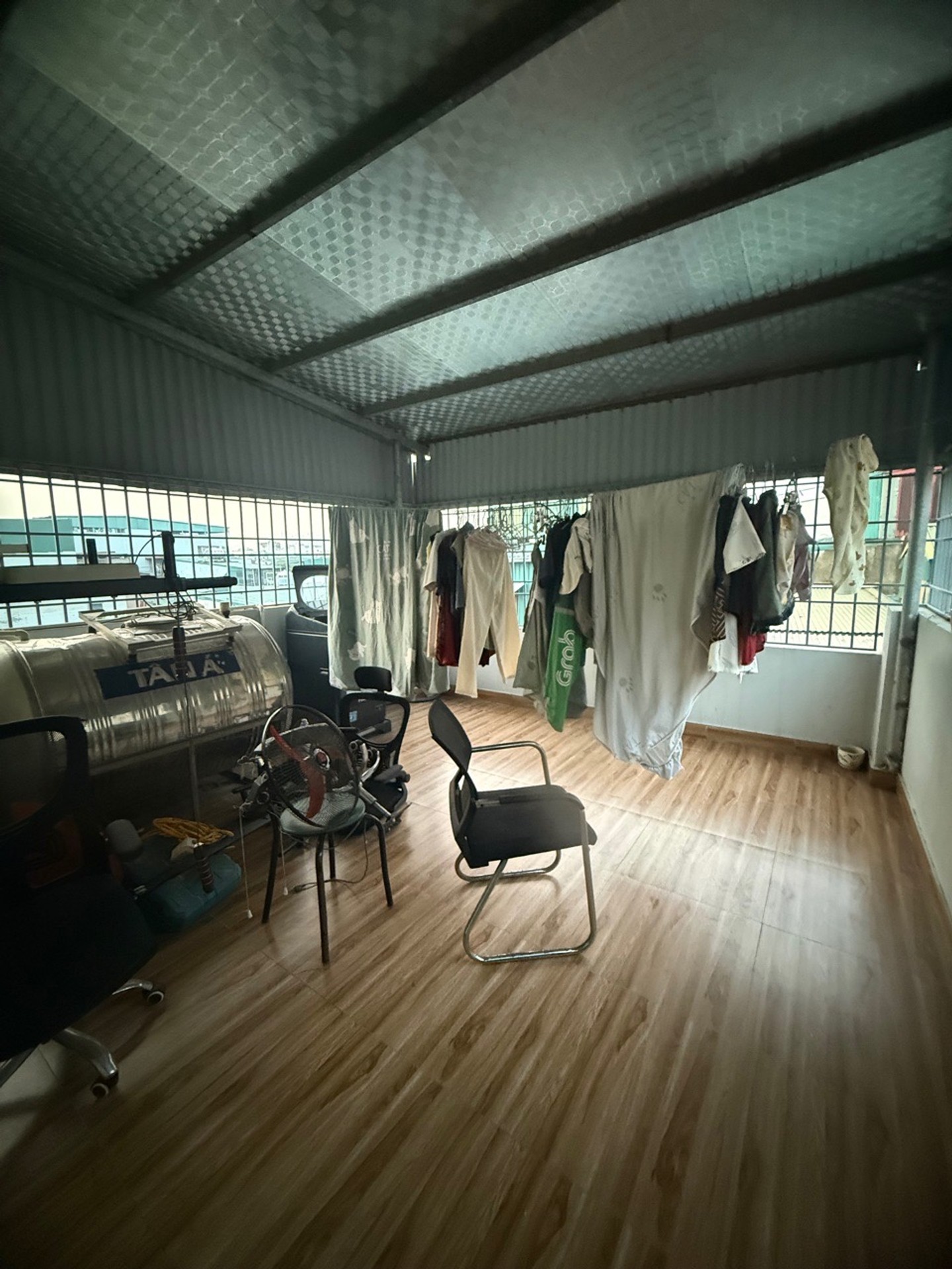 Bán nhà Định Công Hạ - diện tích 54m2 3 tầng - ô tô đỗ cửa - giá 3,7 tỷ