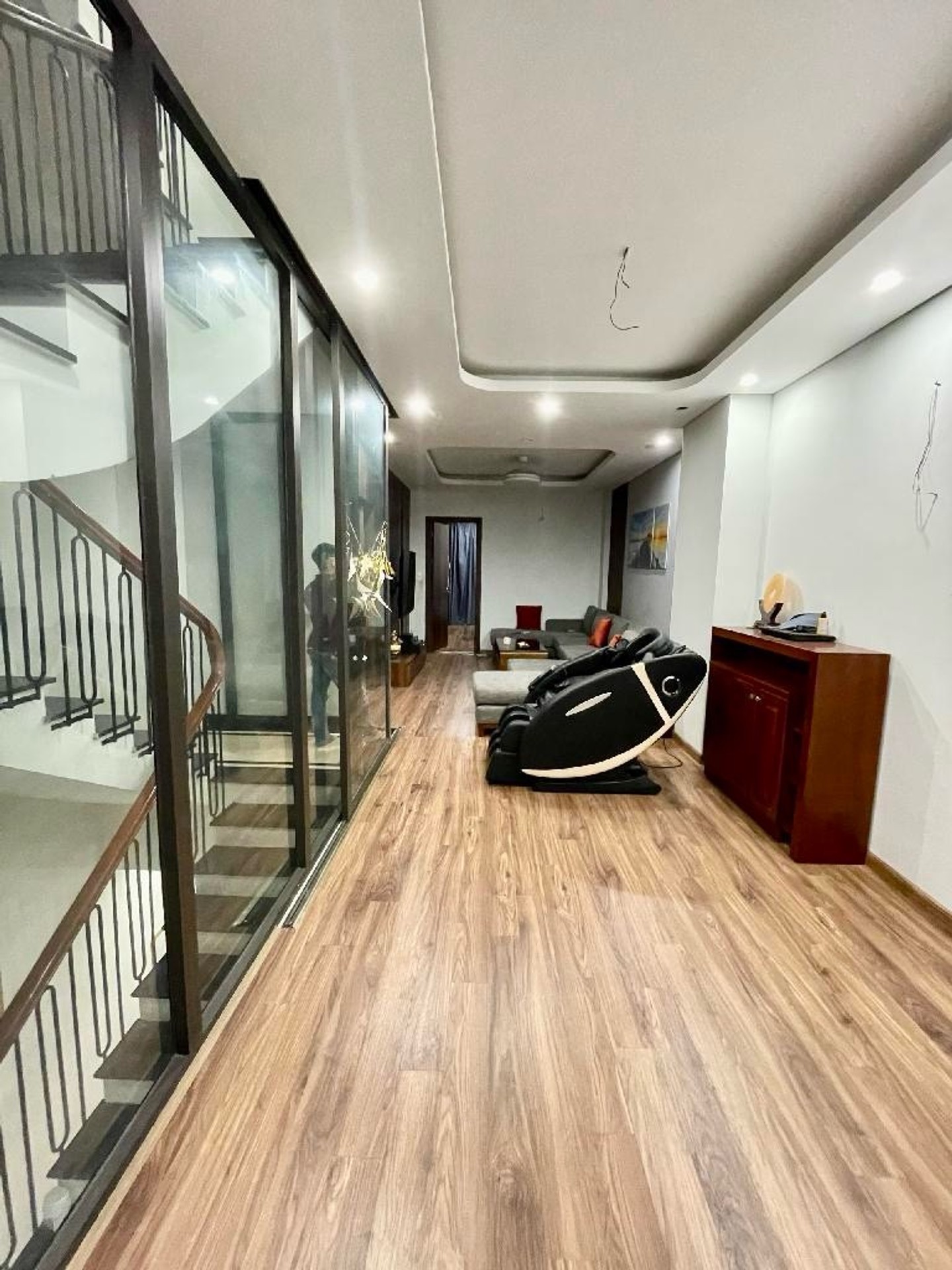 Bán nhà Thịnh Liệt - diện tích 72m2 4 tầng - Ô tô vào nhà - giá 21 tỷ