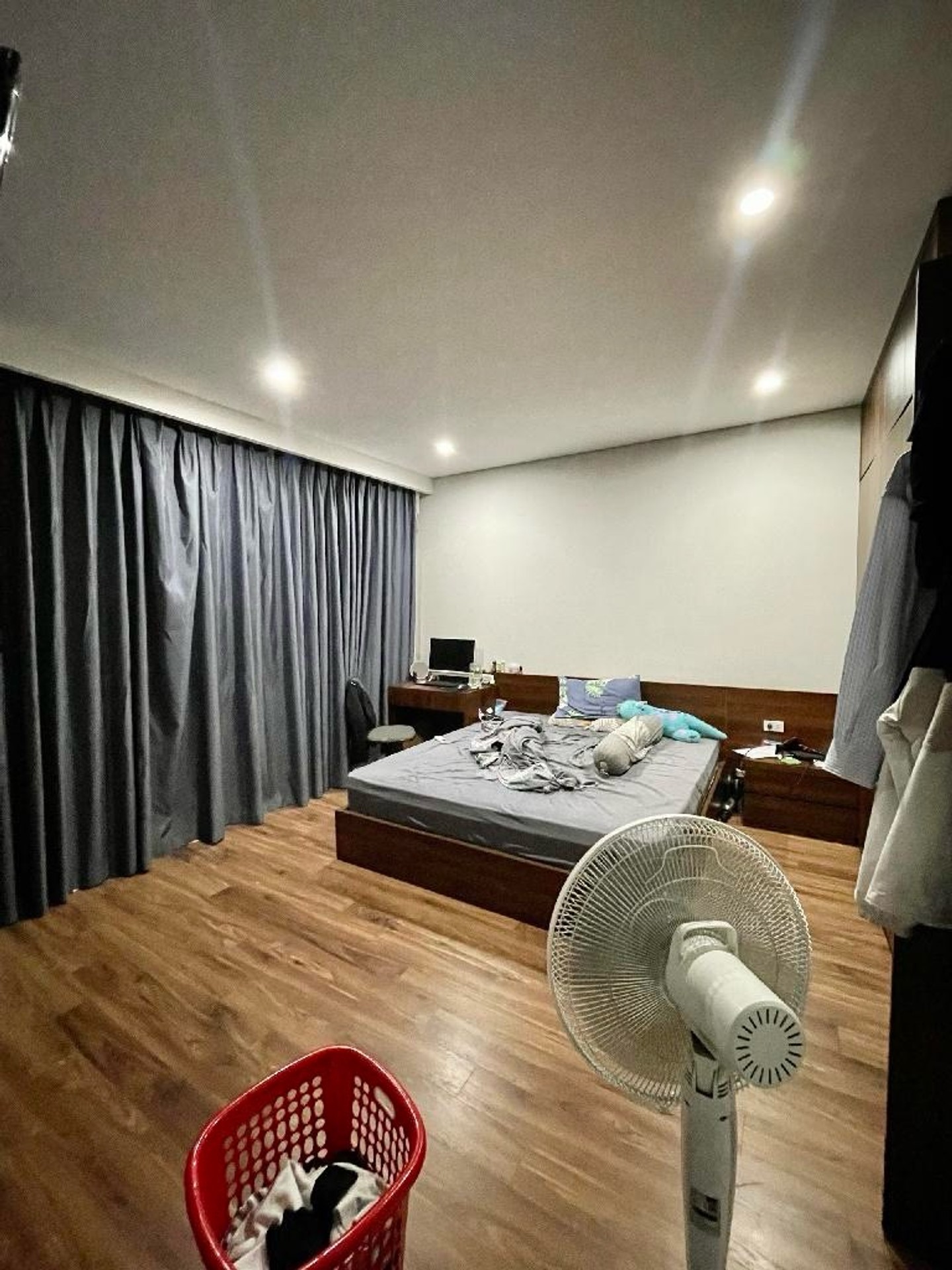 Bán nhà Thịnh Liệt - diện tích 72m2 4 tầng - Ô tô vào nhà - giá 21 tỷ