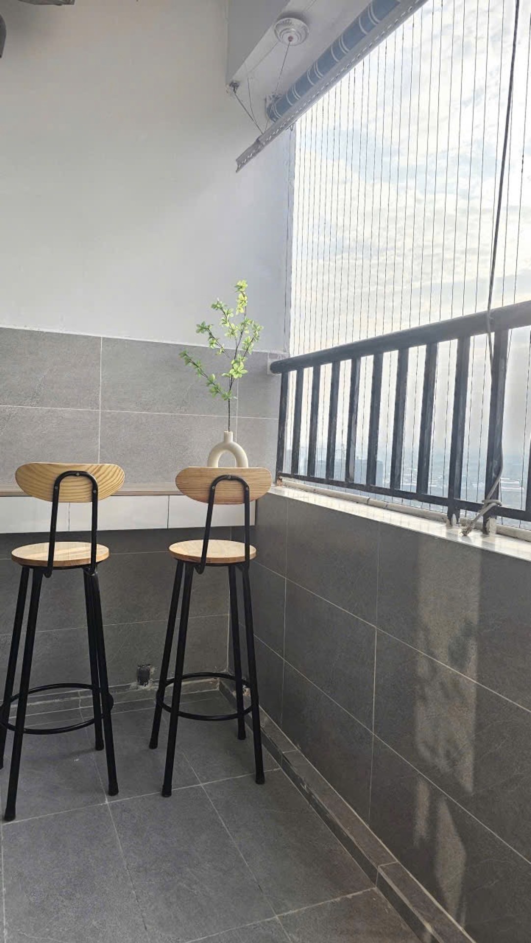 Bán nhà Linh đàm - diện tích 76m2 1 tầng - Ô tô đỗ sảnh - giá 4,32 tỷ