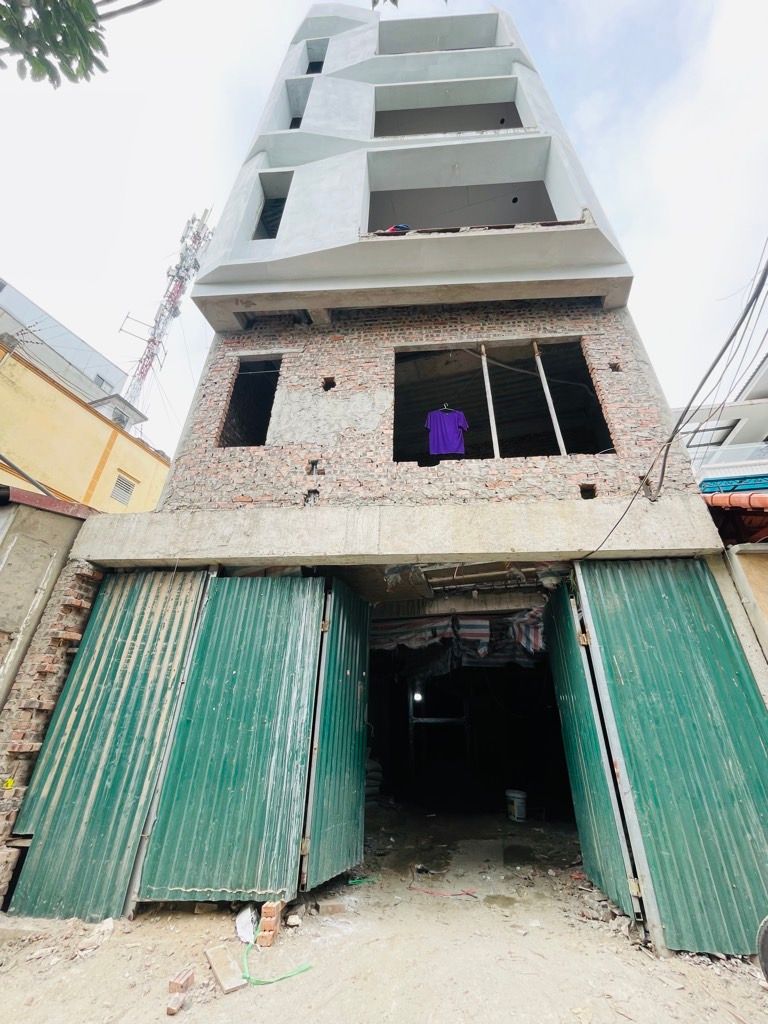 Bán nhà Định Công - diện tích 120m2 7 tầng - ô tô đỗ cửa - giá 47 tỷ