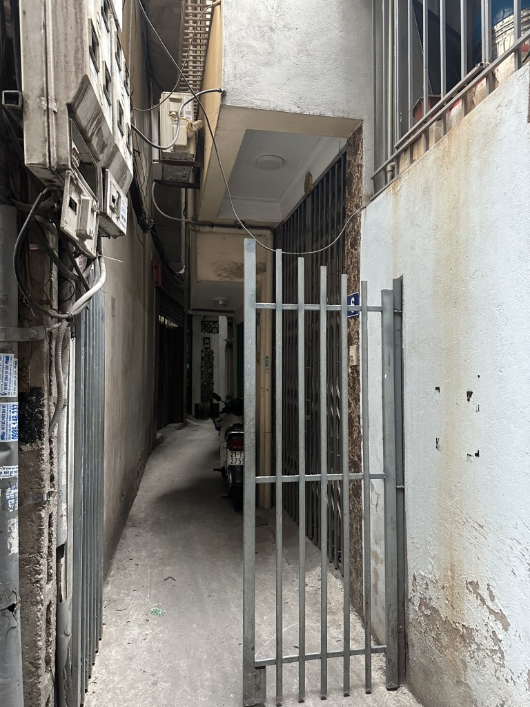 Bán nhà Ngõ 3 Minh Khai - diện tích 191m2 1 tầng - Mảnh đất vàng xây chung cư mini - giá 37 tỷ