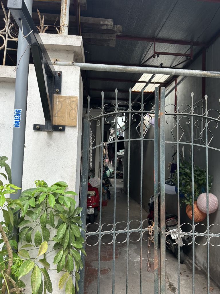 Bán nhà Ngõ 3 Minh Khai - diện tích 191m2 1 tầng - Mảnh đất vàng xây chung cư mini - giá 37 tỷ