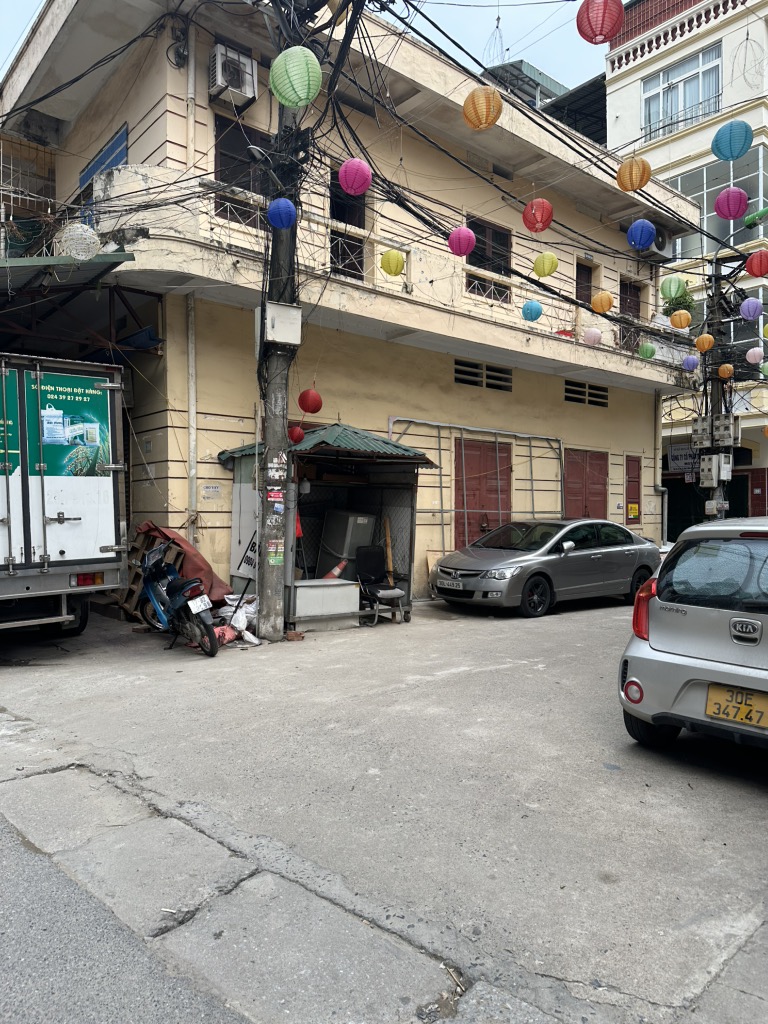 Bán nhà Ngõ 3 Minh Khai - diện tích 191m2 1 tầng - Mảnh đất vàng xây chung cư mini - giá 37 tỷ