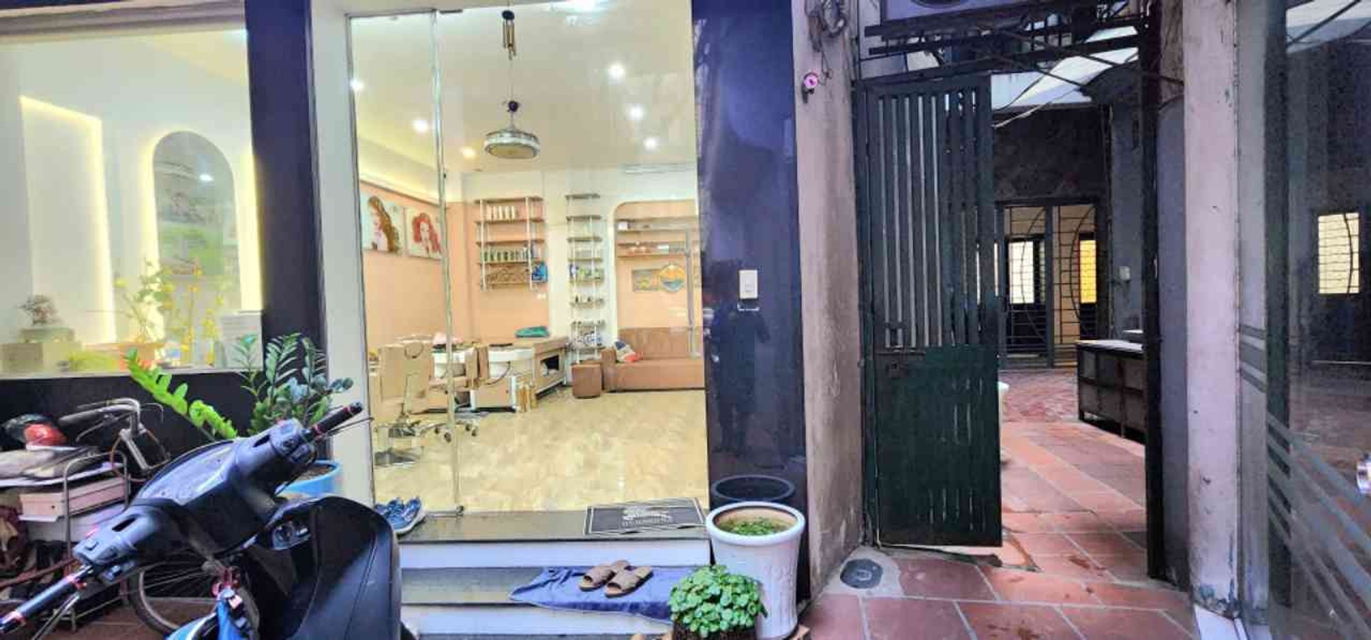 Bán nhà Hàn Thuyên - diện tích 30m2 5 tầng - Lô góc, kinh doanh tốt - giá 17,5 tỷ