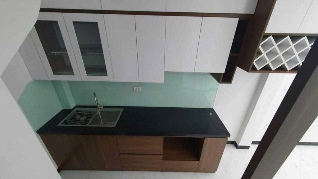 Bán nhà Thịnh Liệt - diện tích 25m2 5 tầng - Ô tô đỗ cửa - giá 6 tỷ