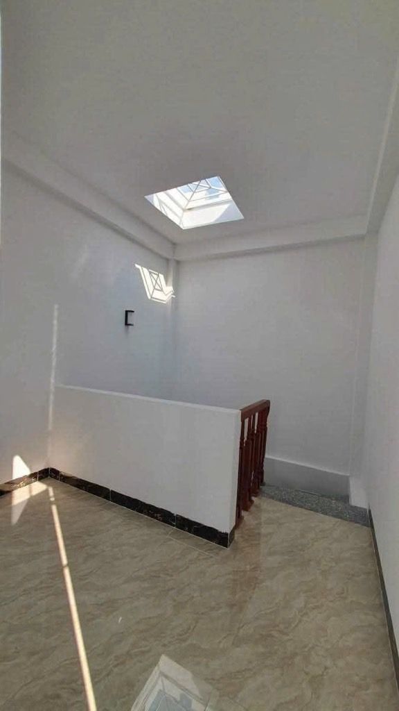 Bán nhà Thịnh Liệt - diện tích 25m2 5 tầng - Ô tô đỗ cửa - giá 6 tỷ