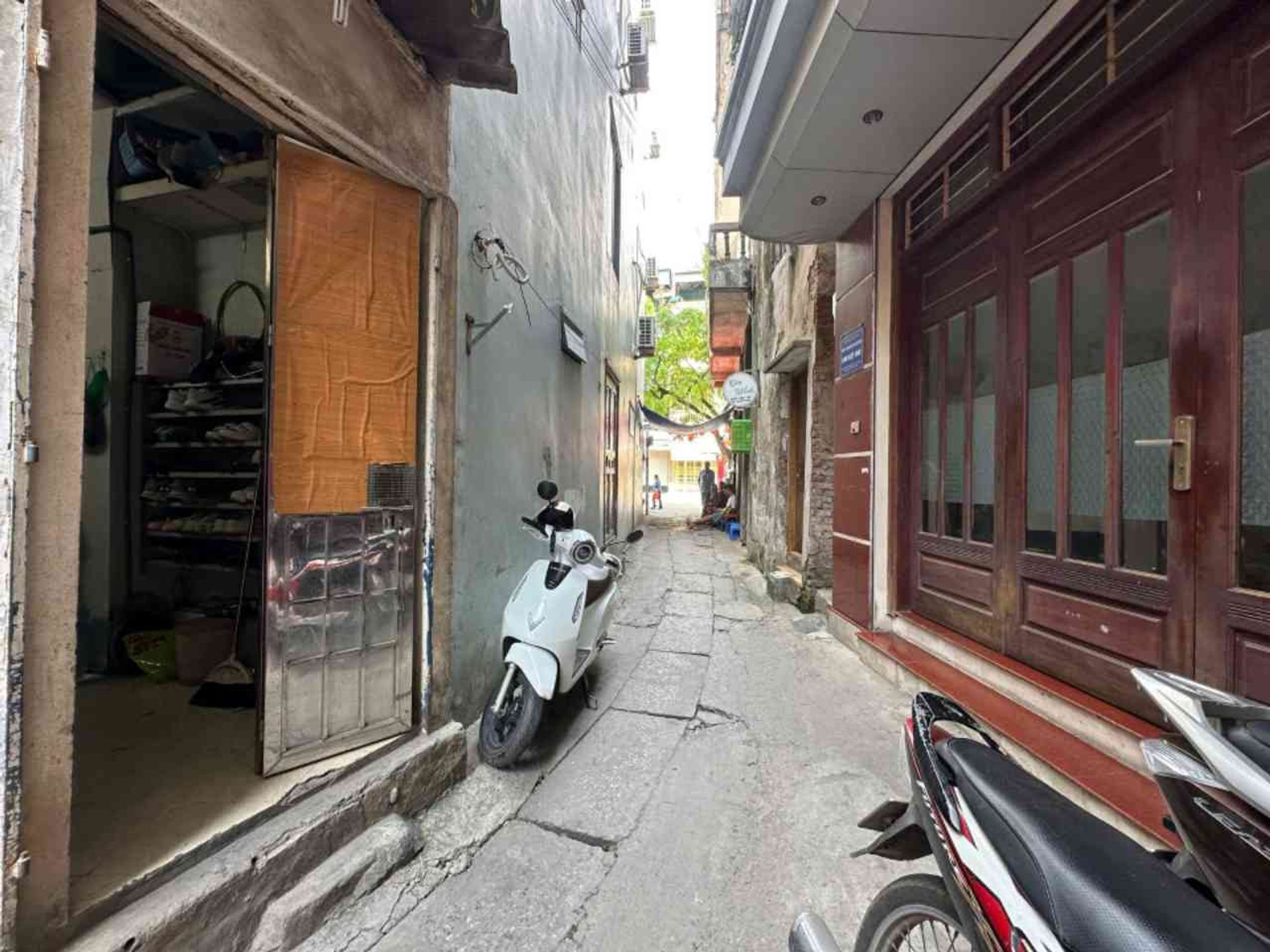 Bán nhà Trương Định - diện tích 46m2 3 tầng - 2 mặt thoáng - giá 20,9 tỷ