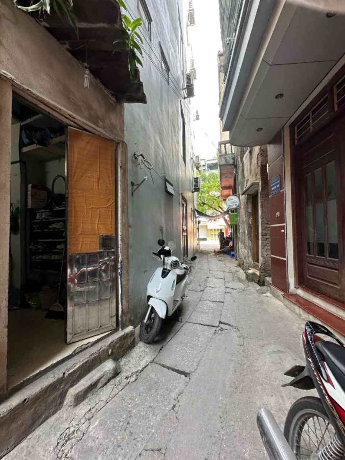 Bán nhà Trương Định - diện tích 46m2 3 tầng - 2 mặt thoáng - giá 20,9 tỷ