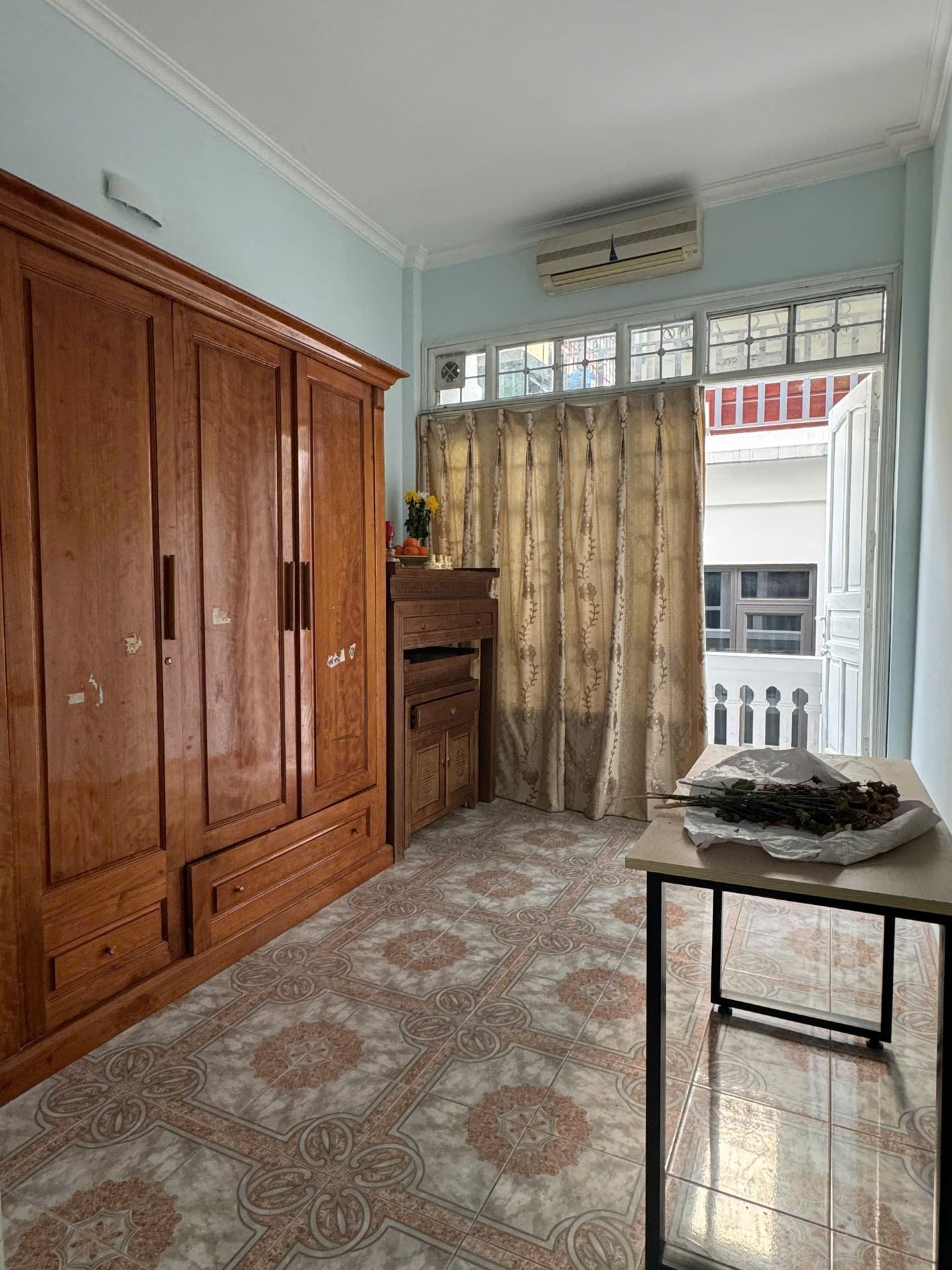 Bán nhà Nguyễn Chính - diện tích 34m2 3 tầng - Nhà dẫn xây, gần phố - giá 9,9 tỷ