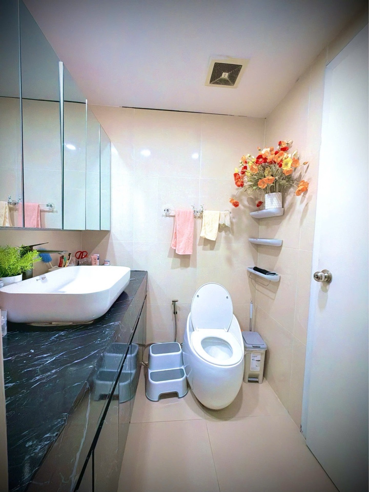 Bán nhà Minh Khai - diện tích 95m2 4 tầng - Căn hộ cao cấp – đáng sống bậc nhất Hà Nội - giá 11,5 tỷ