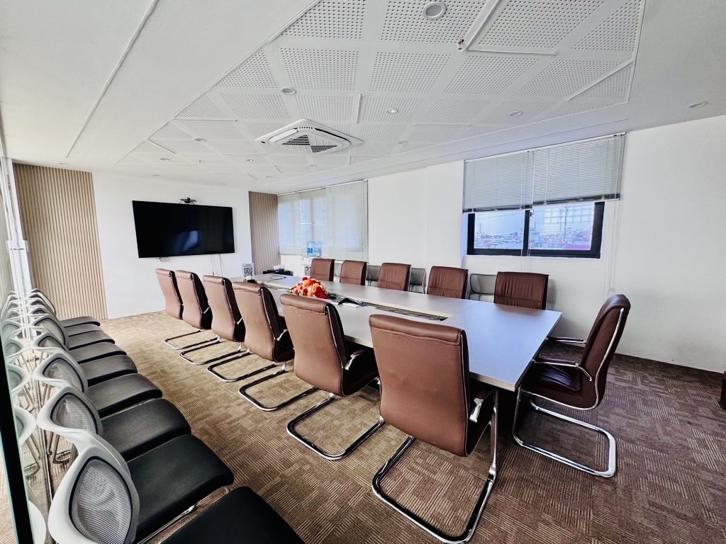 Bán nhà Nguyễn Chính - diện tích 176m2 8 tầng - Lô góc 3 mặt thoáng - giá 70 tỷ