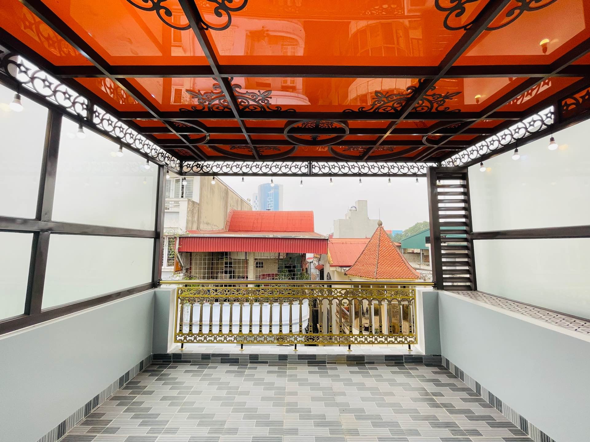 Bán nhà Tây Sơn - diện tích 65m2 5 tầng - ô tô tránh vào nhà - giá 25,7 tỷ