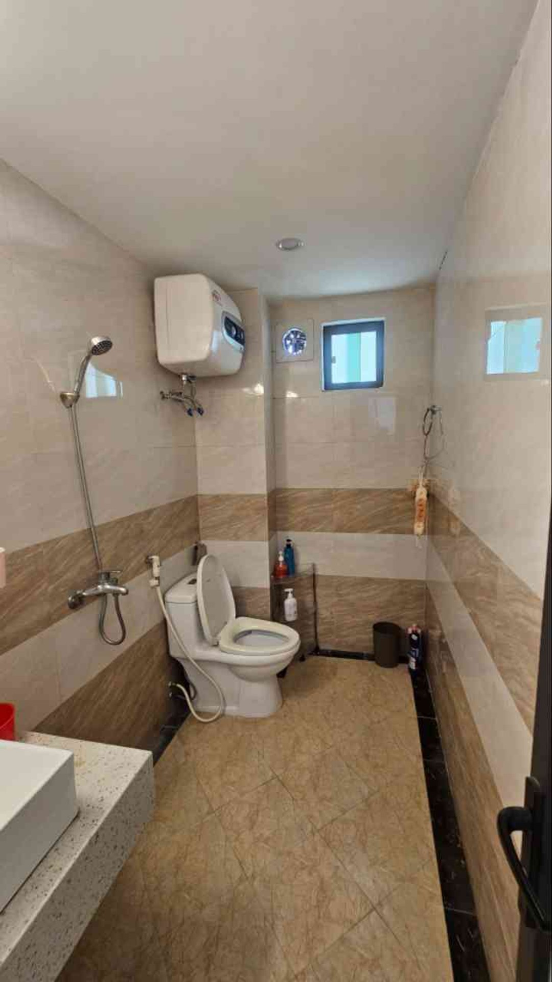 Bán nhà Nguyễn Chính - diện tích 45m2 5 tầng - Lô góc ô tô qua nhà - giá 14,2 tỷ