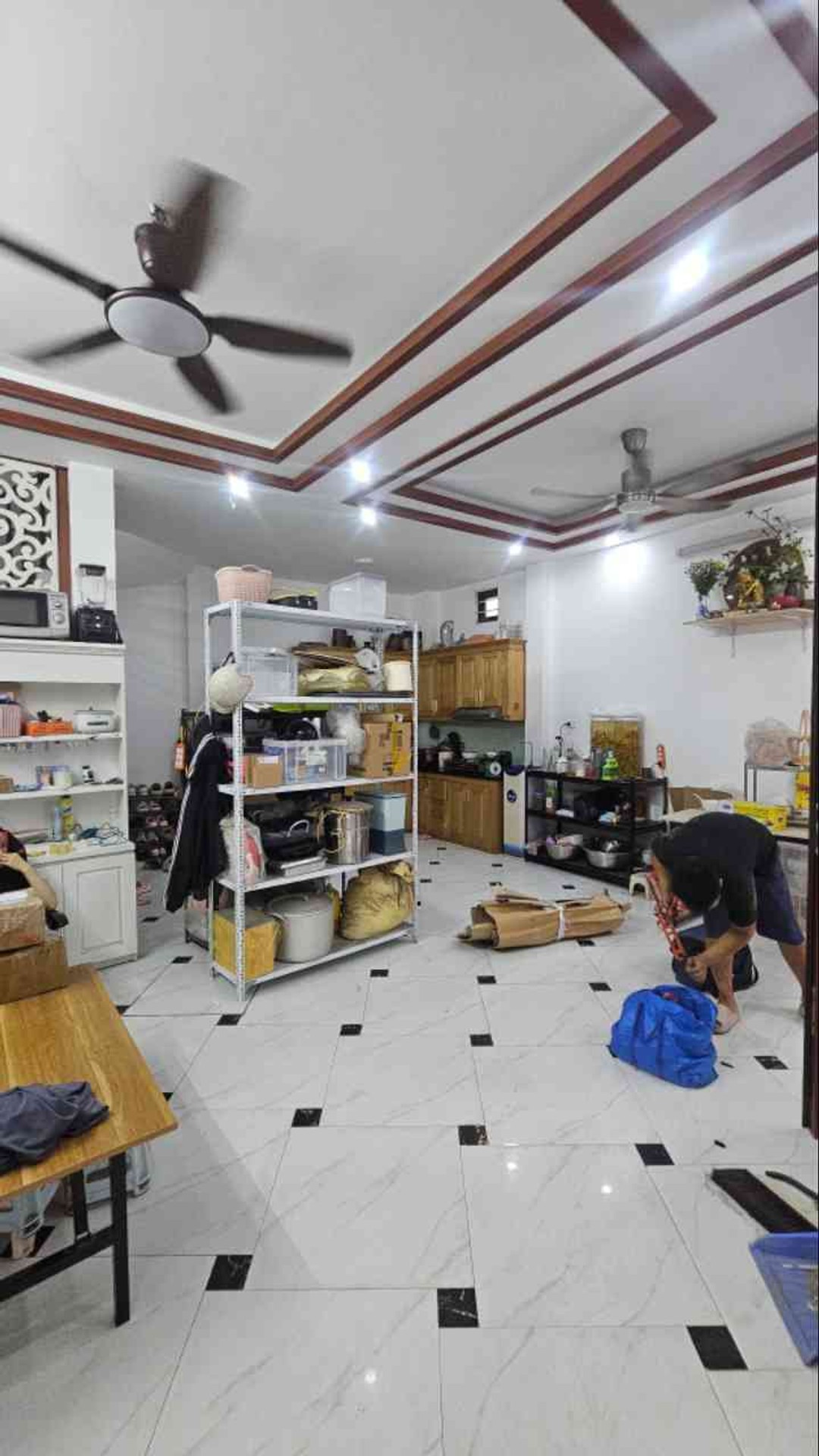 Bán nhà Nguyễn Chính - diện tích 45m2 5 tầng - Lô góc ô tô qua nhà - giá 14,2 tỷ