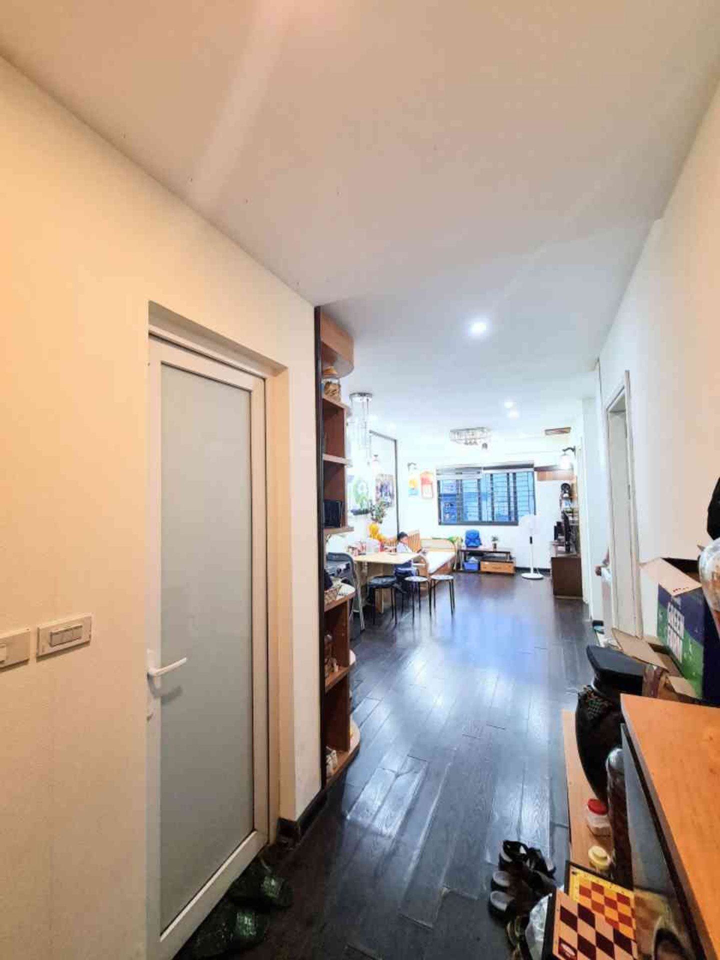 Bán nhà Rainbow Tây Nam Linh Đàm - diện tích 68m2 12 tầng - Căn hộ CC cực VIP - giá 6 tỷ