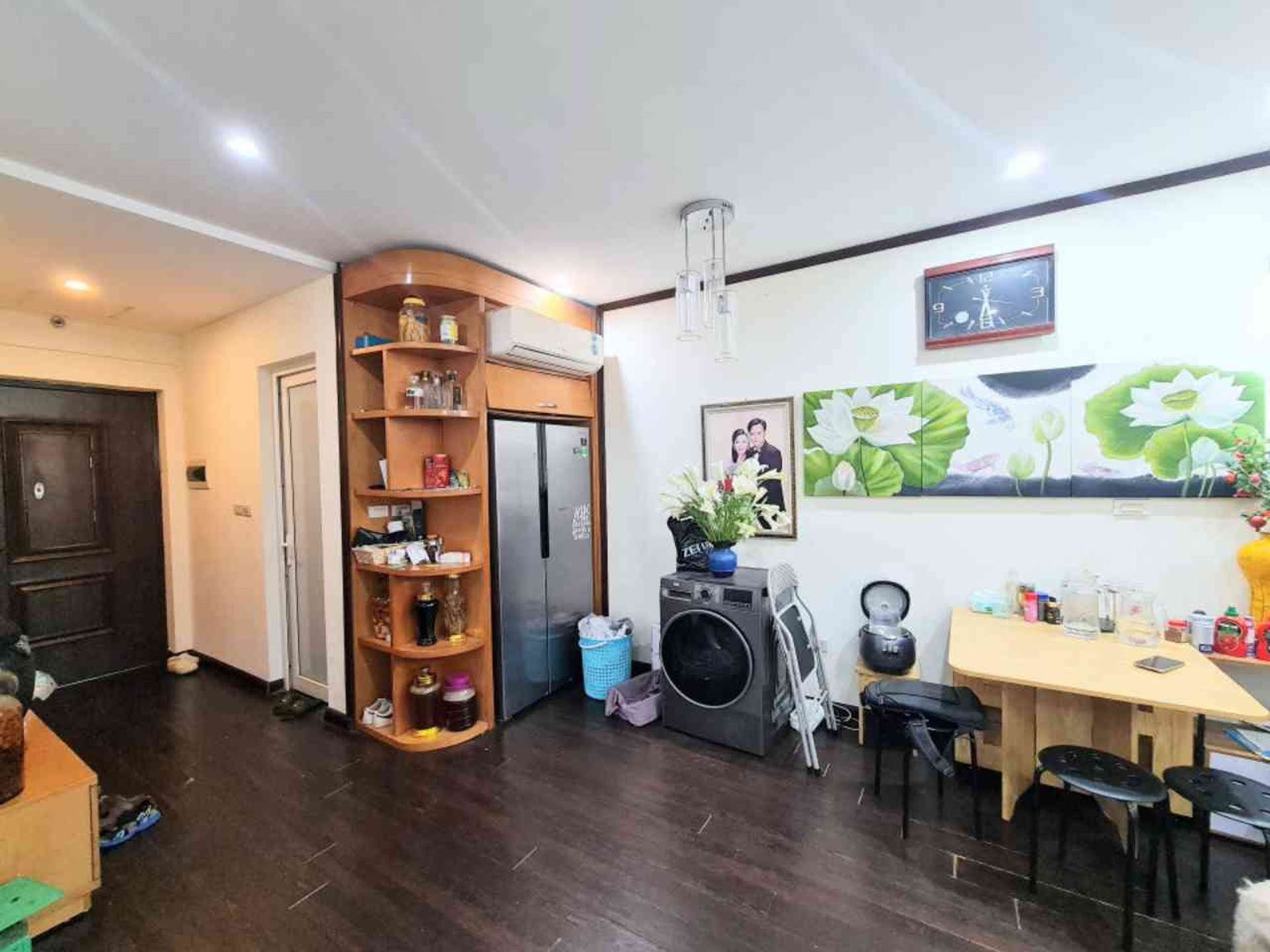 Bán nhà Rainbow Tây Nam Linh Đàm - diện tích 68m2 12 tầng - Căn hộ CC cực VIP - giá 6 tỷ