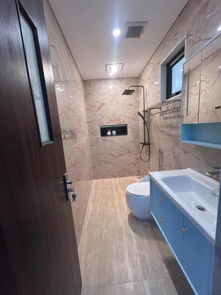 Bán nhà Mai Động - diện tích 33m2 6 tầng - Lô góc thoáng sáng - giá 14,5 tỷ