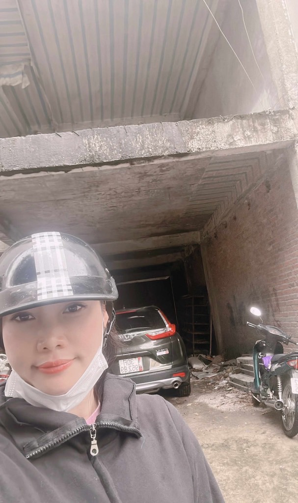 Bán nhà Lê Văn Lương - diện tích 100m2 4 tầng - Hàng hiếm không có căn thứ hai cho đầu tư - giá 32,5 tỷ