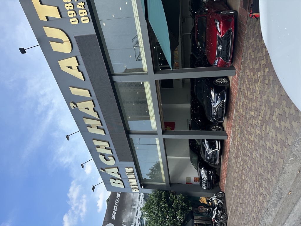 Bán nhà Lê Văn Lương - diện tích 100m2 4 tầng - Hàng hiếm không có căn thứ hai cho đầu tư - giá 32,5 tỷ