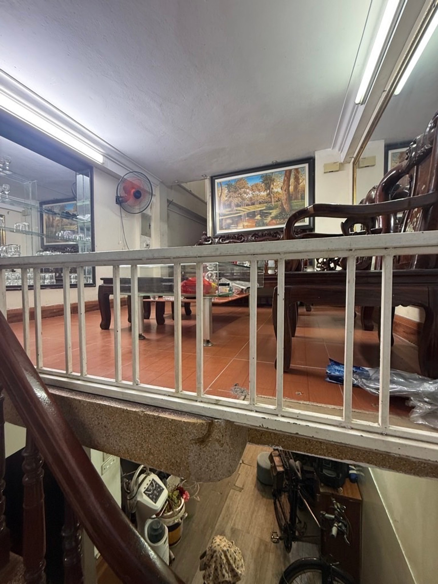 Bán nhà Trương Định - diện tích 28m2 5 tầng - Ô tô tải đỗ cửa - giá 9,6 tỷ