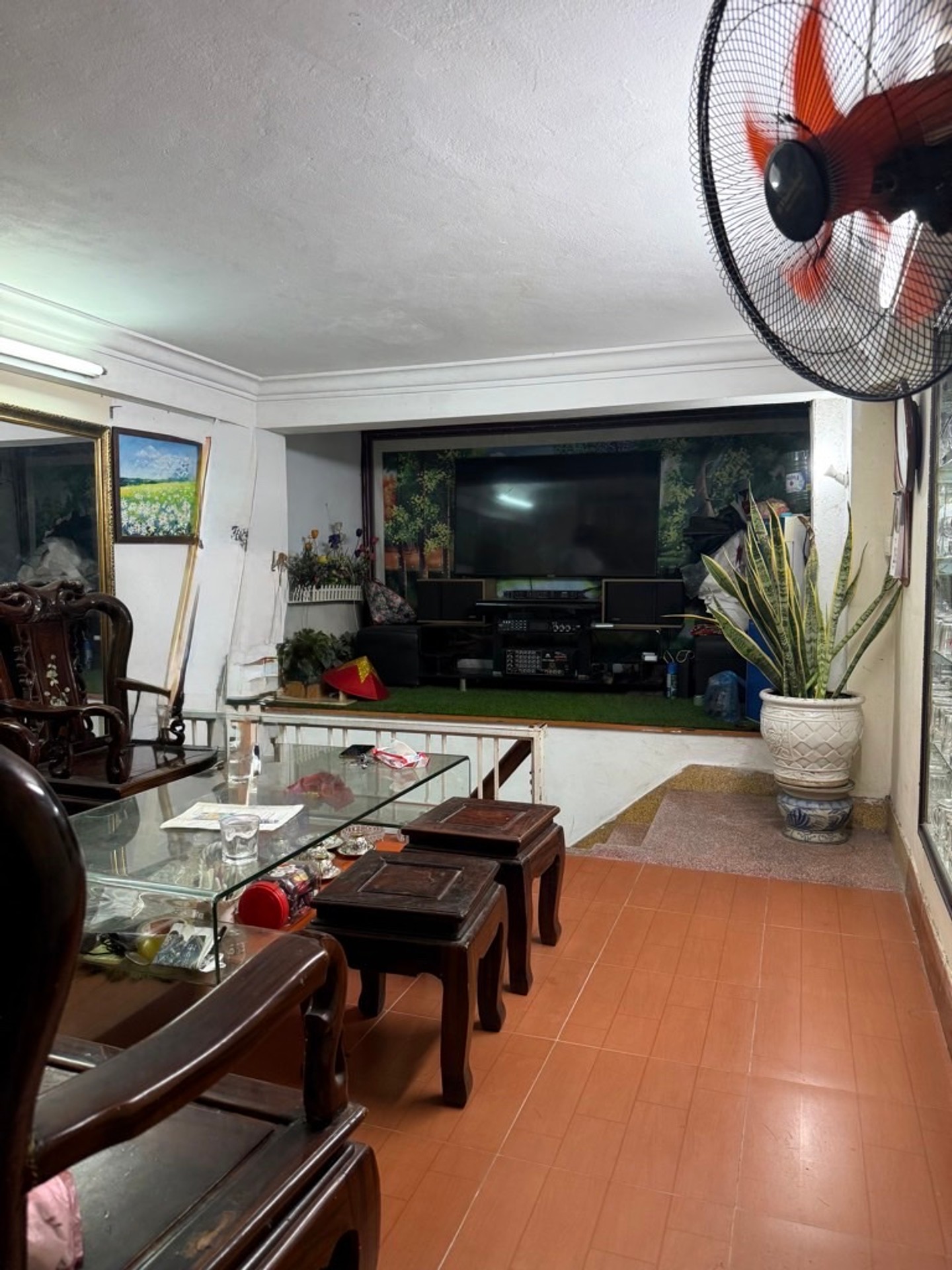 Bán nhà Trương Định - diện tích 28m2 5 tầng - Ô tô tải đỗ cửa - giá 9,6 tỷ