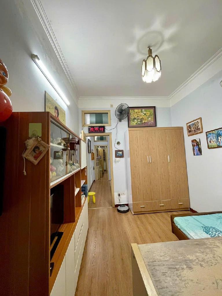 Bán nhà Nguyễn Lương Bằng - diện tích 99.6m2 3 tầng - Lô góc 2 mặt thoáng - giá 32 tỷ