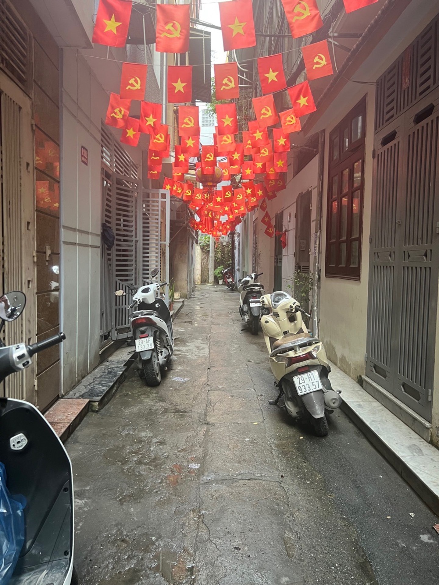 Bán nhà Hoàng Mai - diện tích 37m2 5 tầng - Nhà 5 tầng ở luôn - giá 7,99 tỷ