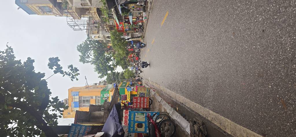 Bán nhà Trương Định - diện tích 110m2 3 tầng - Lô góc 3 thoáng - giá 27,9 tỷ