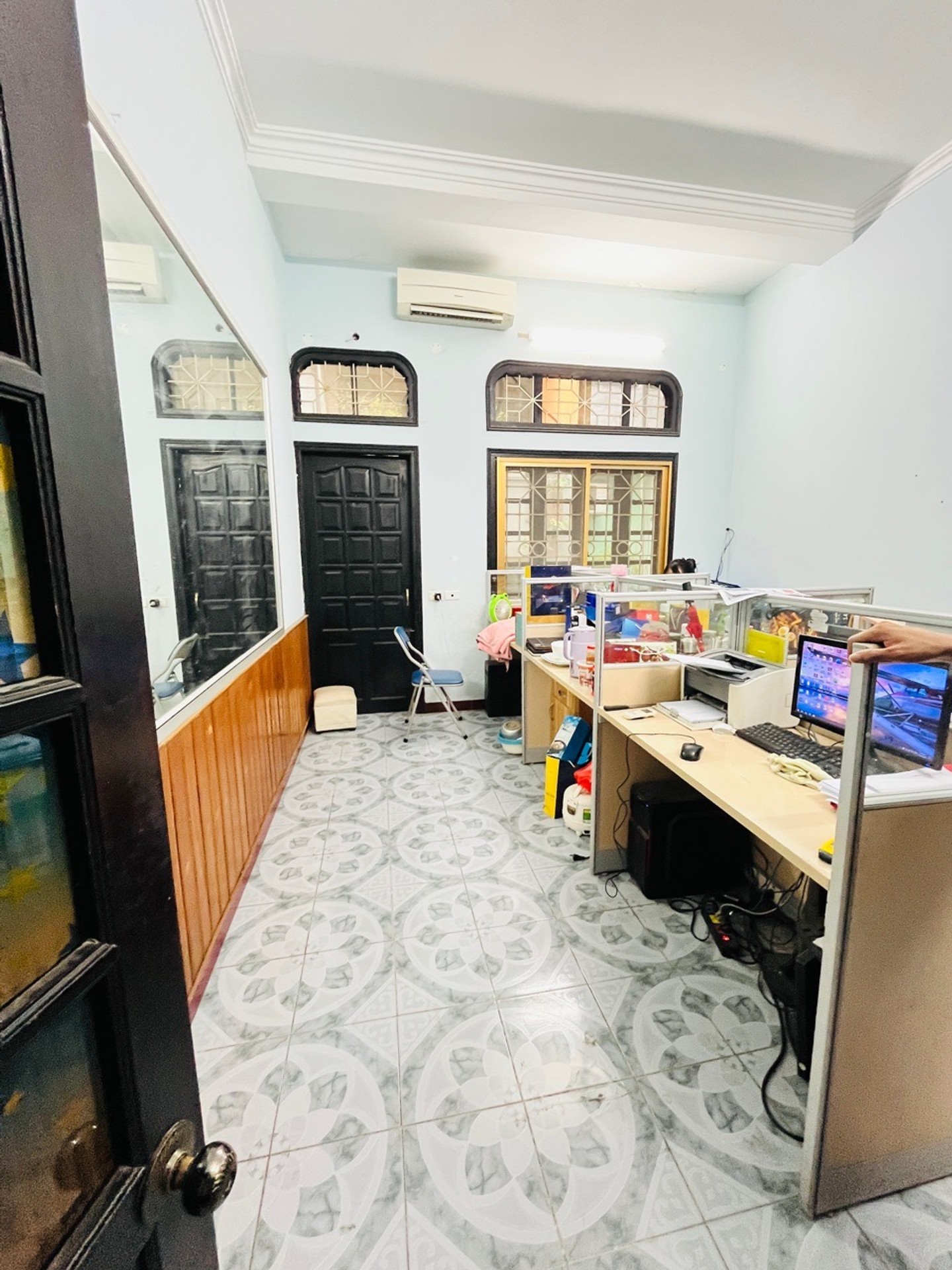 Bán nhà Lê Trọng Tấn - diện tích 55m2 4 tầng - Ô tô đỗ cửa - giá 23,5 tỷ