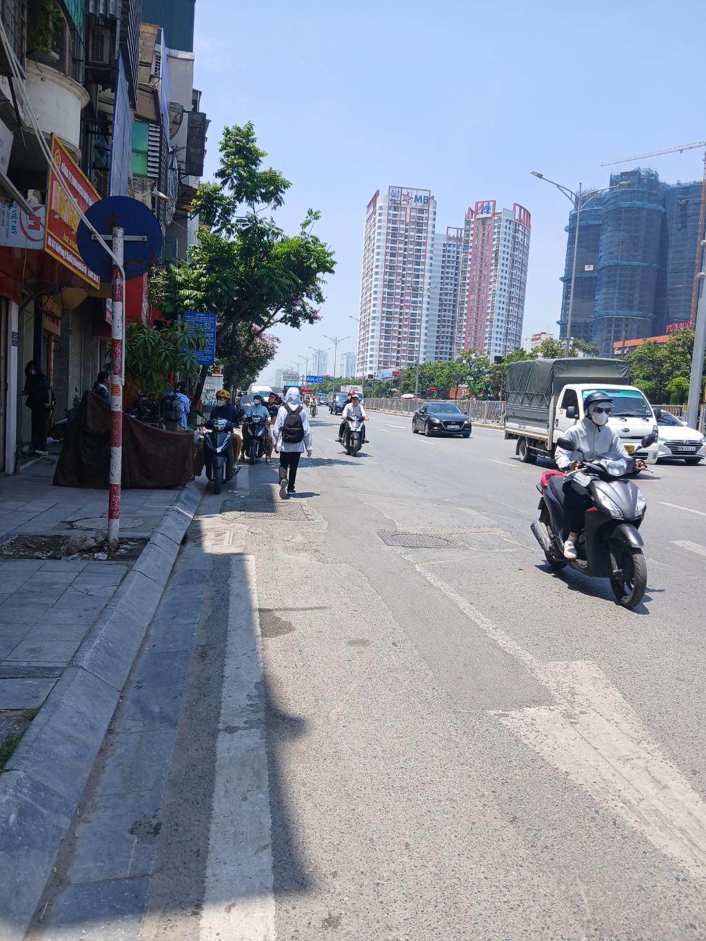 Bán nhà Giải Phóng - diện tích 20m2 4 tầng - Nhà 2 mặt phố - giá 8,6 tỷ