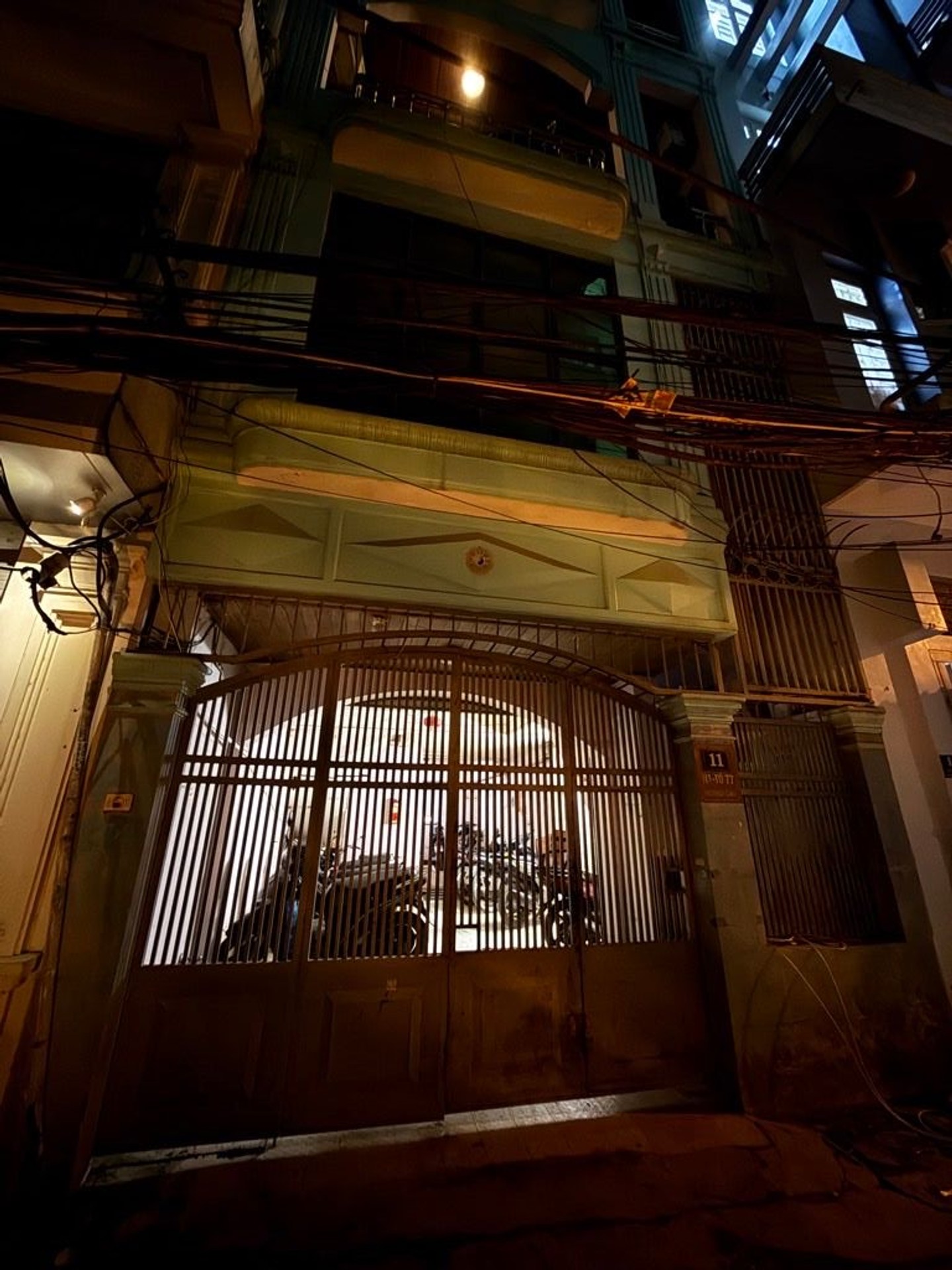 Bán nhà Nguyễn Phúc Lai - diện tích 60m2 5 tầng - ô tô đỗ cửa - giá 29,3 tỷ