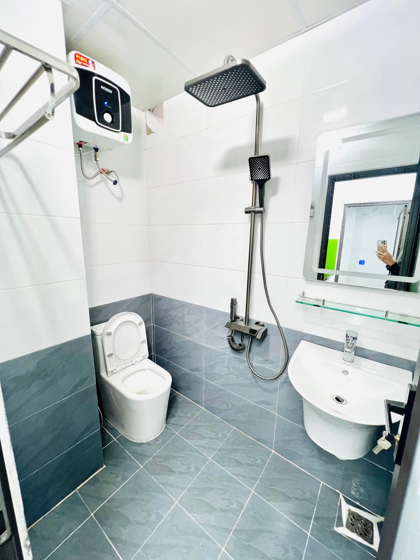 Bán nhà Nhà C27 TT Mai Động - diện tích 48m2 1 tầng - Mặt tiền rộng - giá 2,9 tỷ