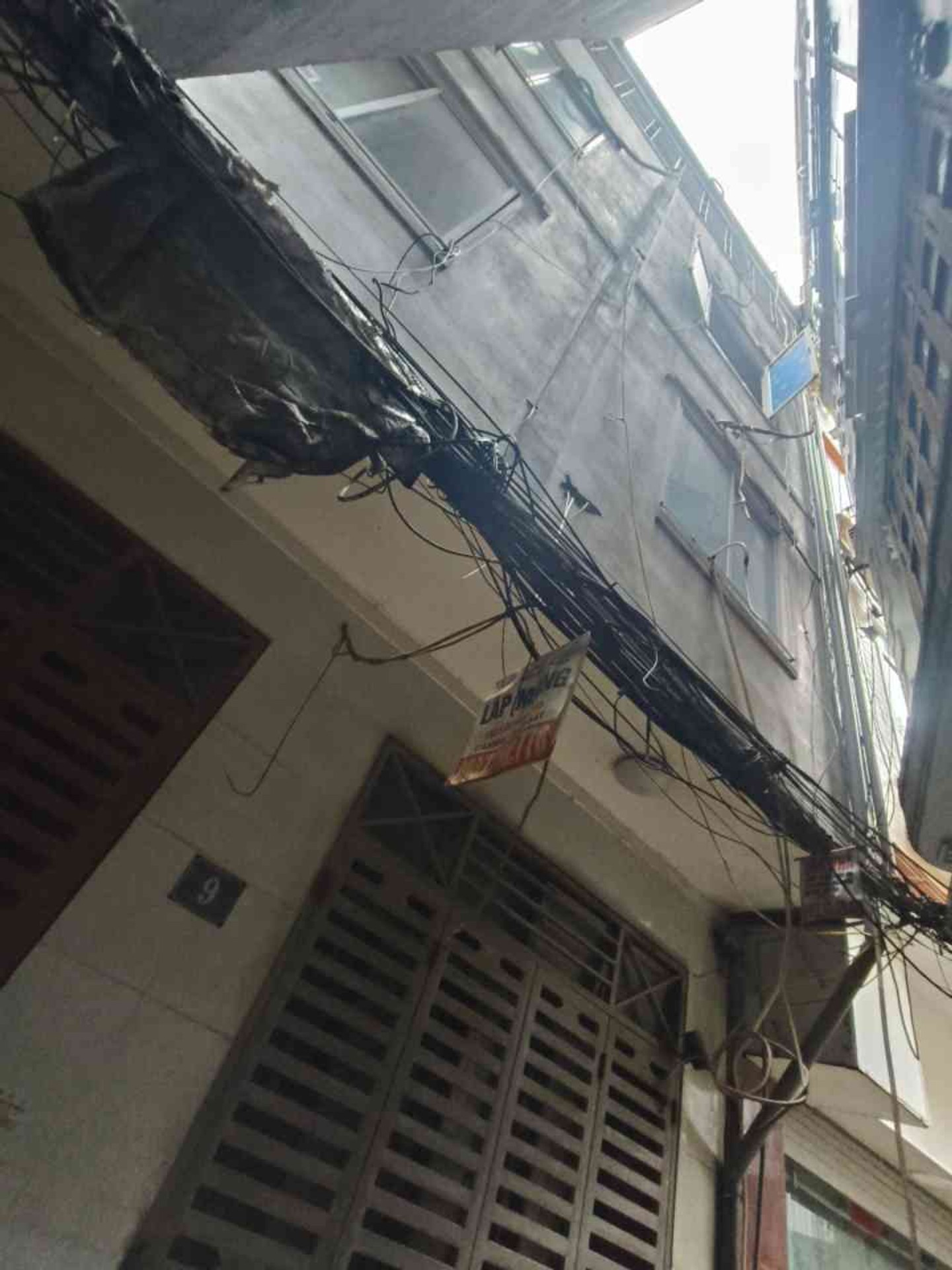 Bán nhà Phố 8/3 - diện tích 46m2 4 tầng - Ô tô tránh - giá Nhỉnh 11 tỷ