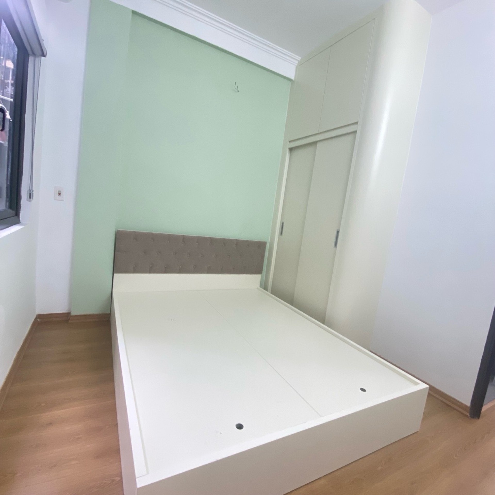 Bán nhà Hồng Mai - diện tích 24m2 5 tầng - Ô TÔ 10 MÉT - giá 3,8 tỷ