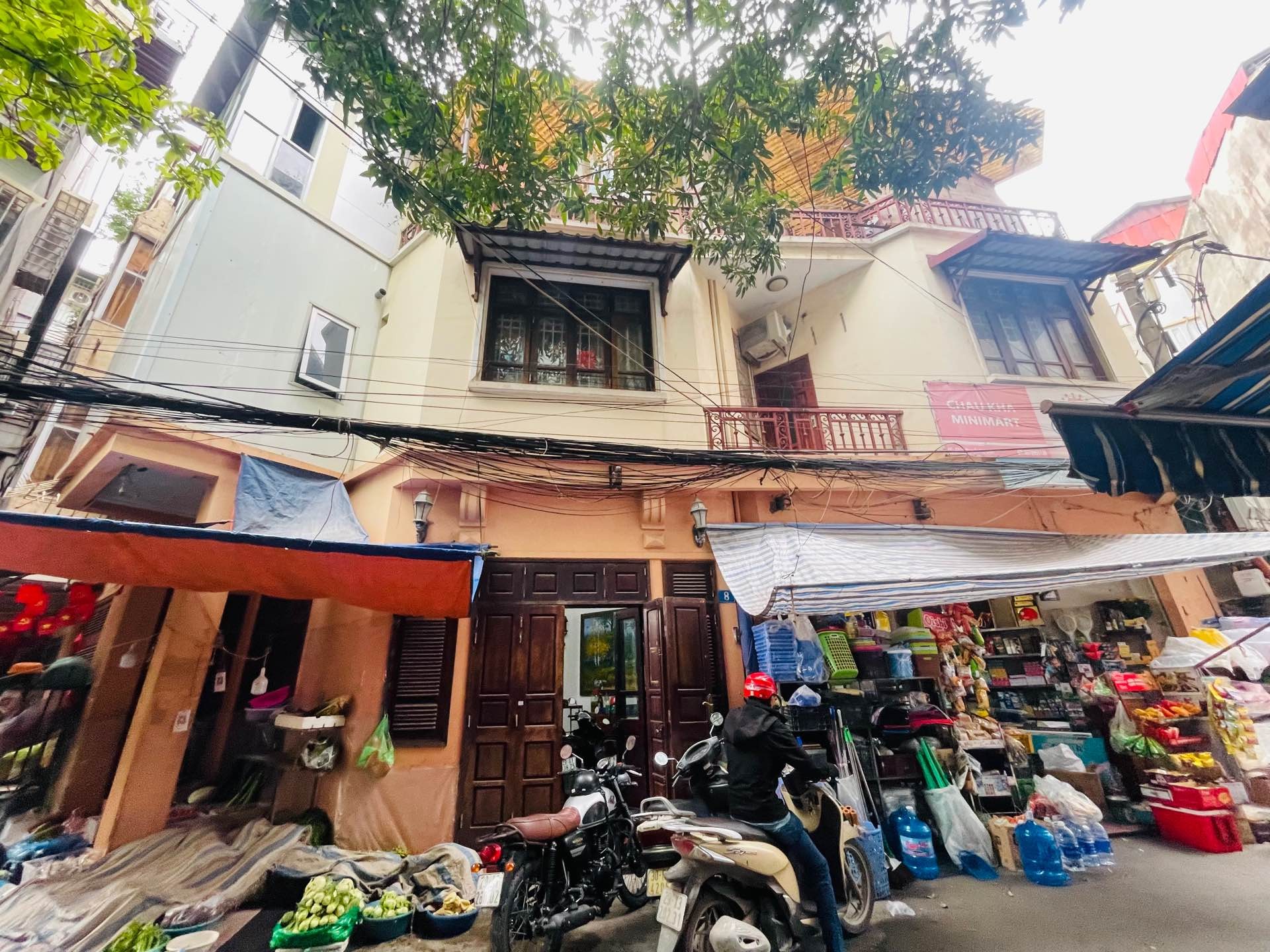 Bán nhà Nguyễn Thị Định - diện tích 90m2 3 tầng - Lô góc 3 mặt thoáng - giá 28 tỷ