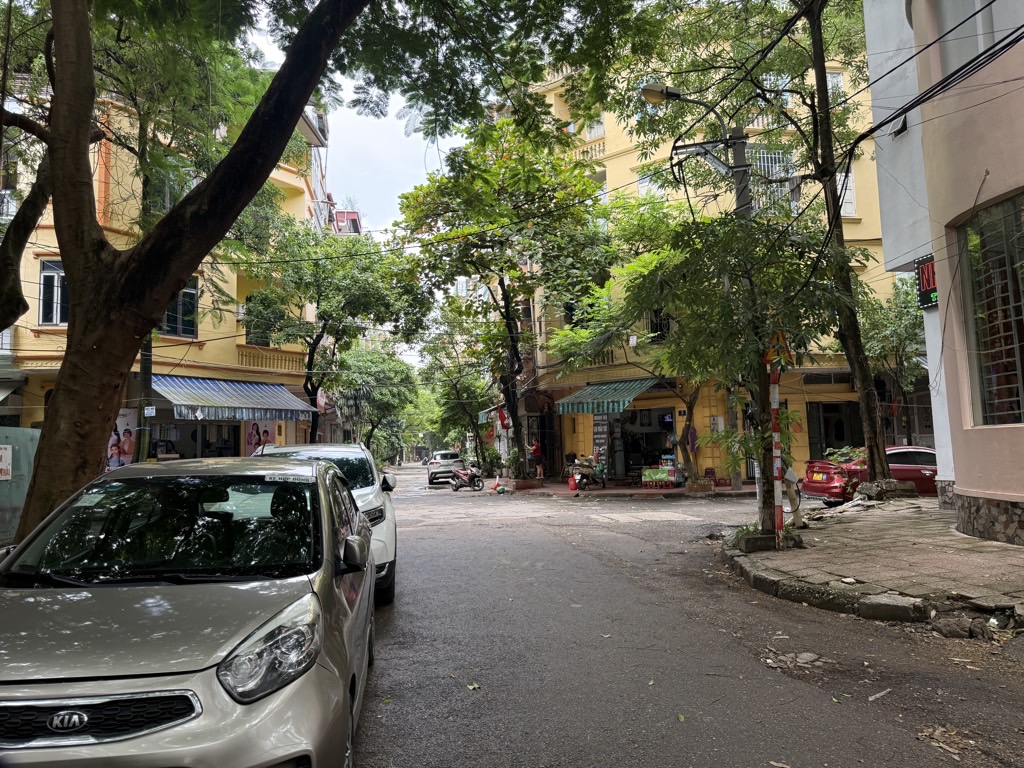 Bán nhà Đền Lừ 1 - diện tích 75m2 7 tầng - Lô góc 2 mặt thoáng - giá 35,68 tỷ