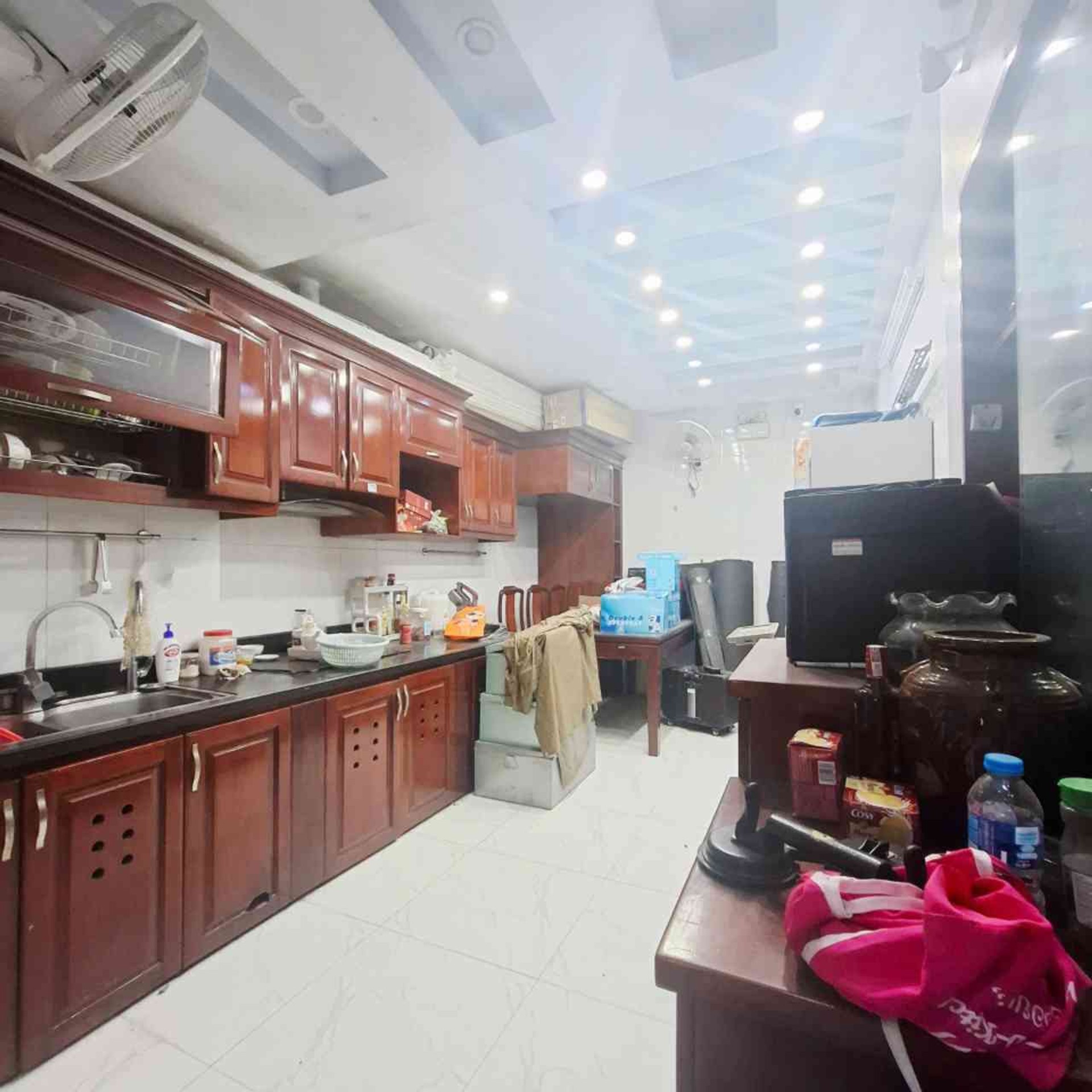 Bán nhà Nam Dư - diện tích 40m2 6 tầng - Phân lô ô tô - giá 13,4 tỷ